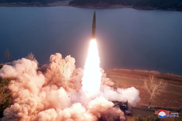 Triều Tiên công bố mục đích của những cuộc phóng tên lửa mới nhất - Ảnh 1.