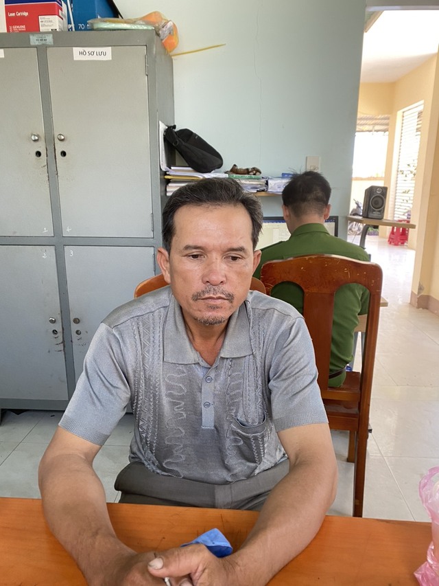 Bình Thuận: Tạm giữ hình sự nghi can đầu độc hồ tôm bằng thuốc trừ sâu - Ảnh 1.