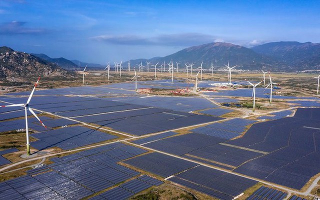 Bộ Công thương phản hồi kiến nghị của 36 nhà đầu tư điện gió, điện mặt trời - Ảnh 1.
