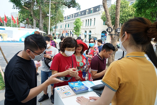 Sự kiện mang đến các chương trình ưu đãi vé máy bay, du lịch hấp dẫn cùng những hoạt động trải nghiệm văn hóa, ẩm thực của các nước