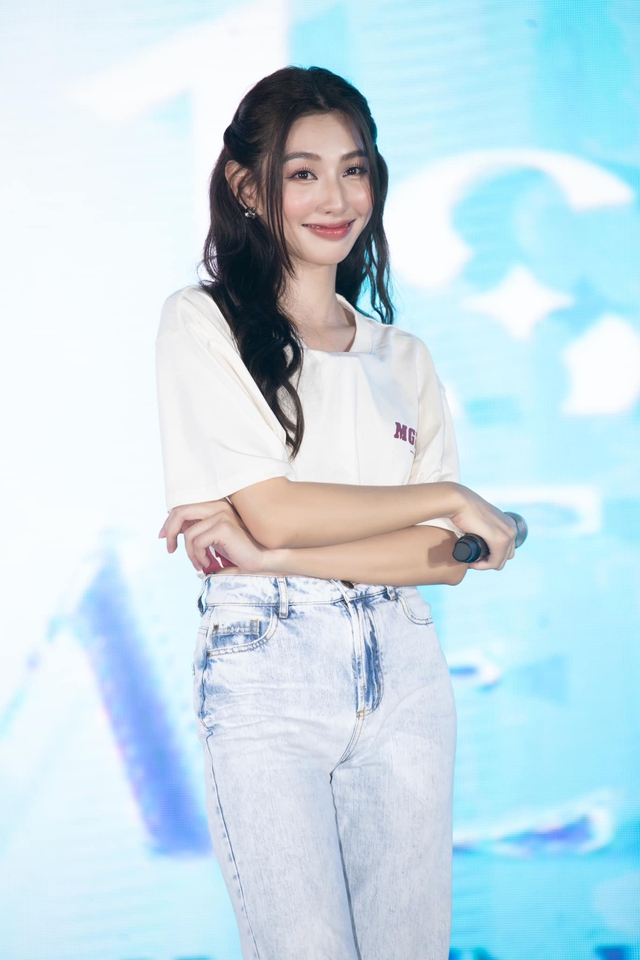 Hoa hậu Thùy Tiên muốn thử sức đóng phim, tiết lộ cách đối diện trước thất bại - Ảnh 2.