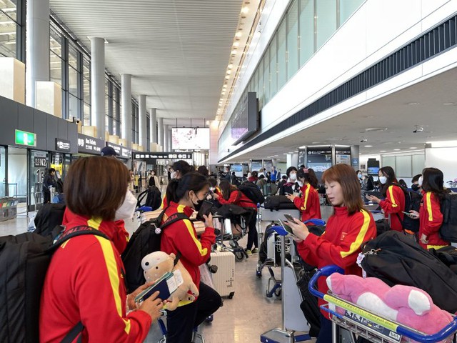 Đội tuyển U.17 nữ Việt Nam đã tới Nhật Bản, tham dự chương trình giao hữu Jenesys - Ảnh 1.