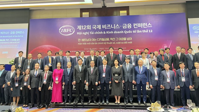 Hội nghị Tài chính và Kinh doanh quốc tế lần thứ 12 diễn ra tại Việt Nam - Ảnh 1.