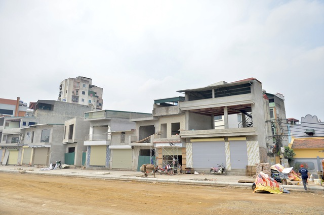 Thực hư nhà 'siêu mỏng' 3 mặt tiền giá 1 tỷ đồng/m2 - Ảnh 9.