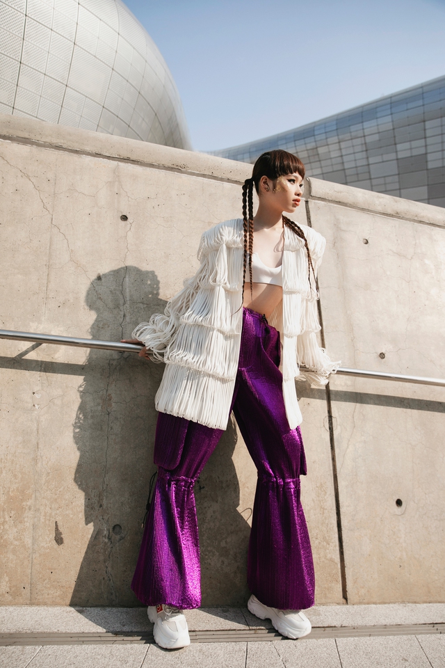 Street style ấn tượng của Bảo Hà tại Seoul Fashion Week 2023 - Ảnh 9.