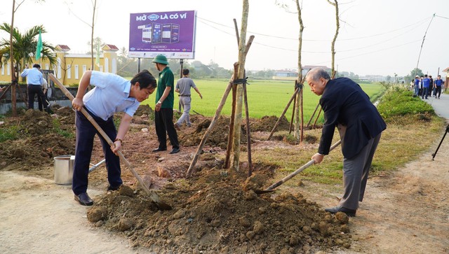 Người Huế tiếp tục chung tay 'sống xanh' - Ảnh 1.