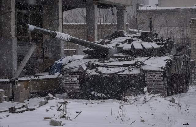 Quân Nga đại bại trong trận chiến xe tăng ‘lớn nhất’ ở Ukraine? - Ảnh 2.
