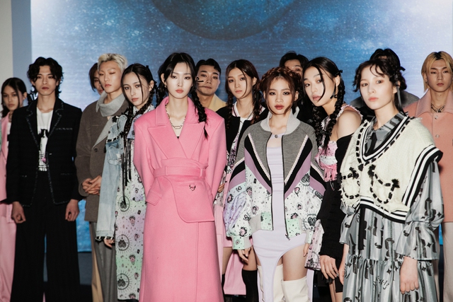 Bảo Hà – người mẫu Việt đầu tiên được trình diễn tại Seoul Fashion Week 2023 - Ảnh 9.