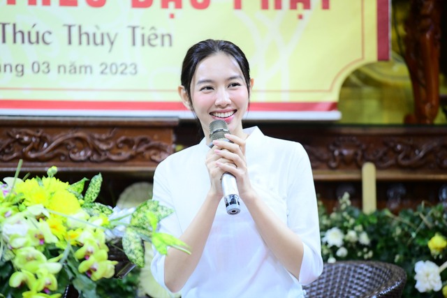 Hoa hậu Thùy Tiên kêu gọi thành công hơn 1000 lượt đăng ký hiến tạng  - Ảnh 1.