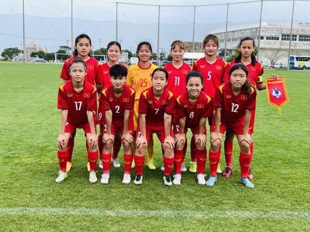 Thắng đậm Singapore, đội nữ U.17 Việt Nam gặp Nhật Bản ở chung kết - Ảnh 1.