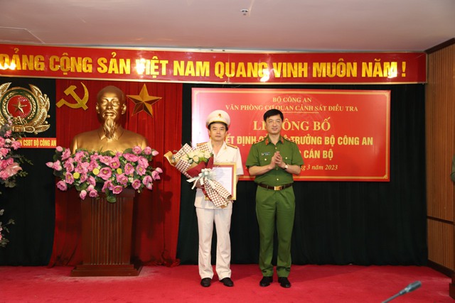 Đại  tá Trần Văn Toản làm Phó Chánh Văn phòng Cơ quan CSĐT Bộ Công an - Ảnh 1.