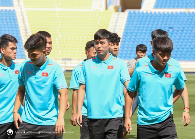 U.23 Việt Nam thăm quan sân Al-Gharafa, sẵn sàng đấu U.23 Iraq ở Doha Cup - Ảnh 5.