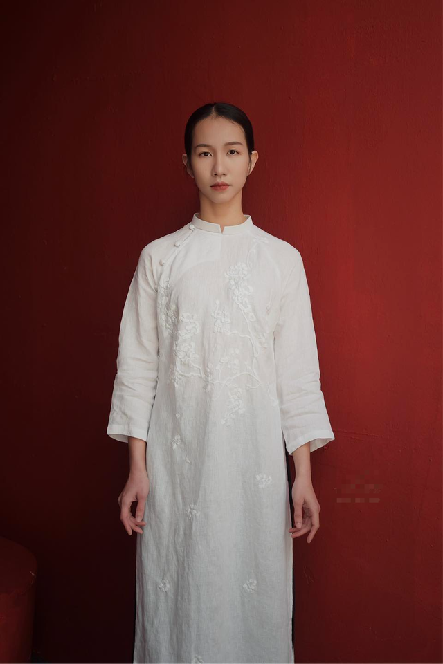 Ao Dai – Tiny Ink