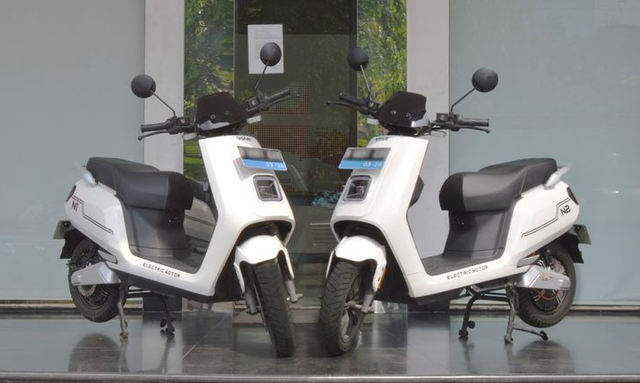 Người dân Indonesia được trợ giá gần 500 USD để mua xe máy điện - Ảnh 2.