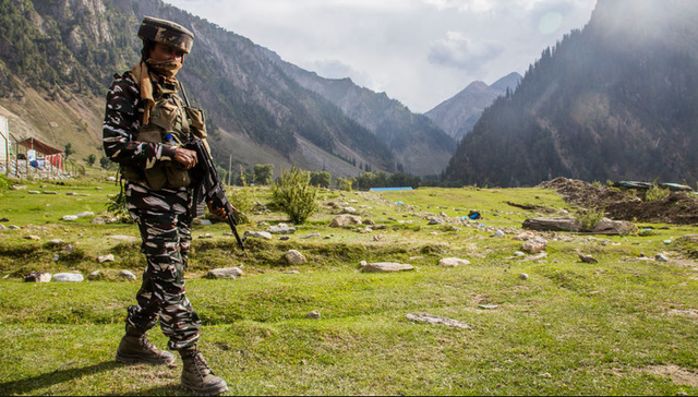 Tình báo Mỹ giúp Ấn Độ ứng phó chuyển động của lính Trung Quốc ở Himalaya  - Ảnh 1.