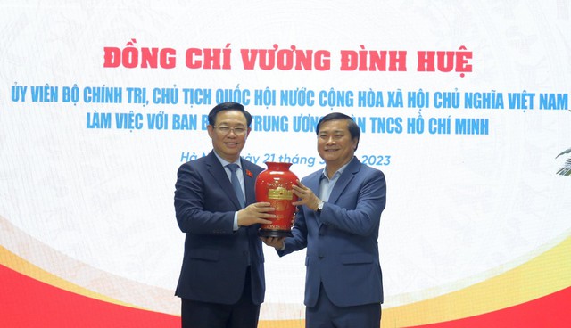 Chủ tịch Quốc hội Vương Đình Huệ làm việc với Ban Bí thư T.Ư Đoàn - Ảnh 5.