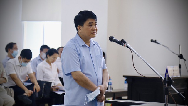 Cựu Chủ tịch Hà Nội Nguyễn Đức Chung bị bắt tạm giam trong vụ án mới - Ảnh 1.