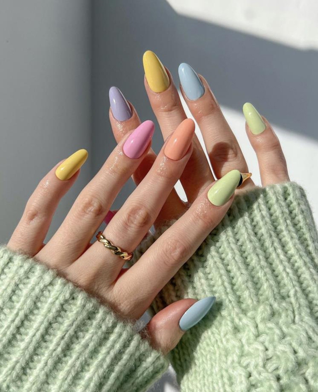 Là quý cô sành điệu, nàng không thể bỏ qua những kiểu nail mùa xuân hot này - Ảnh 1.