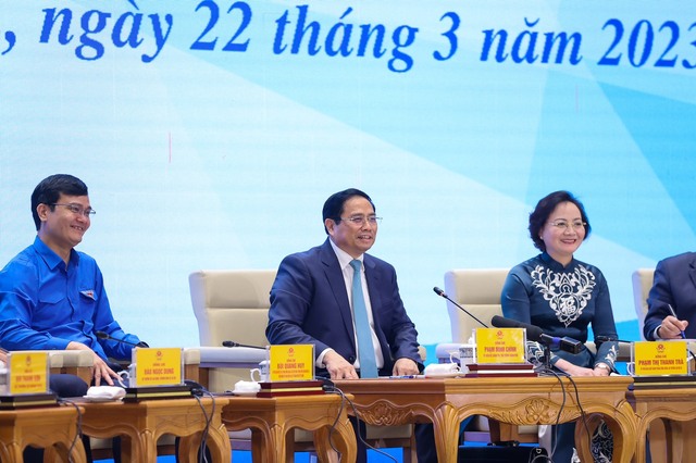 3.000 thanh niên tham gia đối thoại với Thủ tướng Phạm Minh Chính tại 64 điểm cầu - Ảnh 2.