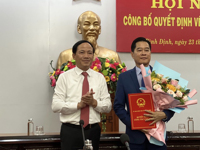 Bình Định: Luân chuyển vị trí hai giám đốc sở - Ảnh 2.