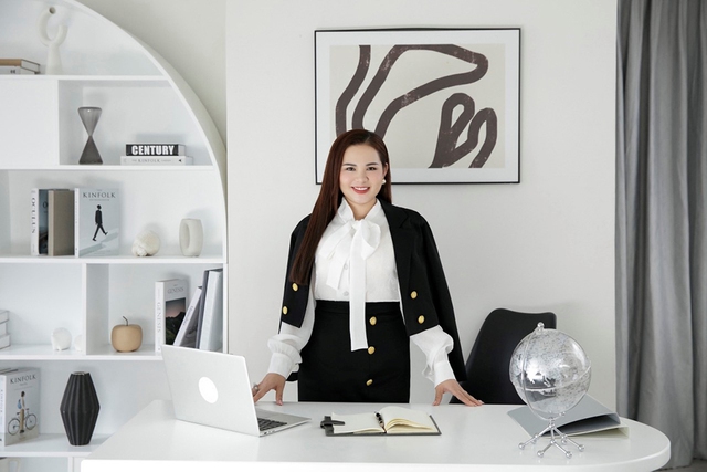 Chị Nguyễn Thị Thùy (Lucy) - CEO của thương hiệu Lucy Fashion