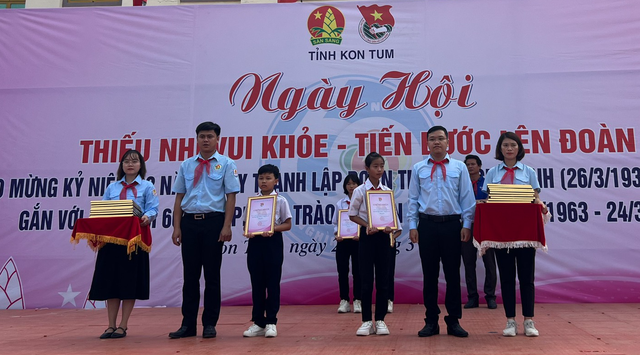 Kon Tum: Ngày hội 'Thiếu nhi vui khỏe - Tiến bước lên Đoàn' - Ảnh 2.