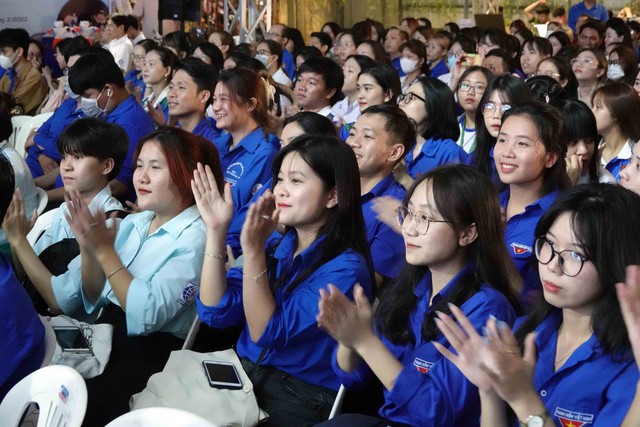 Sôi động lễ hội Thanh niên nhân kỷ niệm Ngày thành lập Đoàn 26.3 - Ảnh 6.