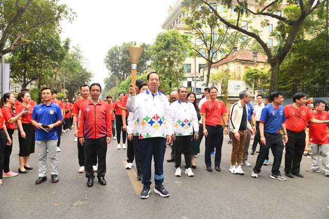 Ngọn đuốc SEA Games 32 khởi động hành trình Đông Nam Á xuất phát từ Hà Nội - Ảnh 5.