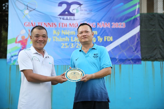 Giải Tennis FDI mở rộng 2023: Những nụ cười trong ngày kỷ niệm - Ảnh 2.