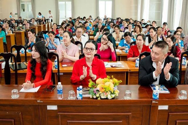 Hoa hậu Nguyễn Thanh Hà triển khai 2 dự án cộng đồng sau đăng quang - Ảnh 3.