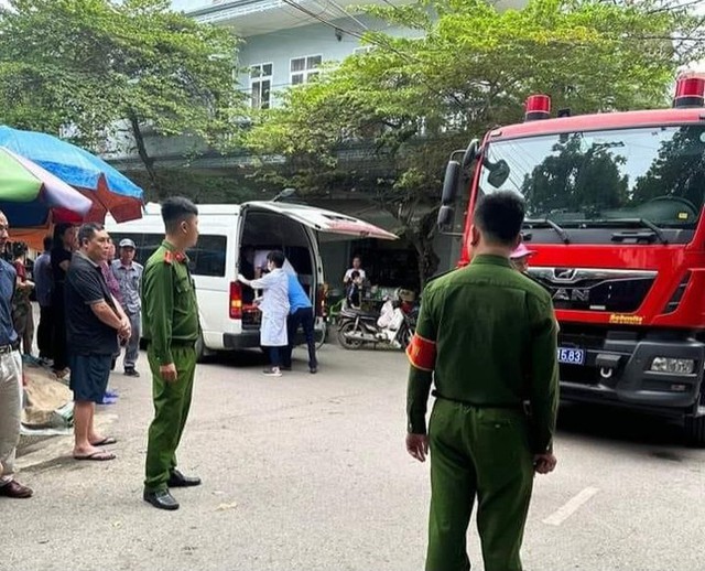 Quảng Ninh: Điều tra vụ sập giàn giáo ở Quảng Yên khiến 3 người thương vong - Ảnh 1.