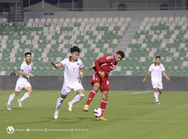 U.23 Việt Nam 0-4 U.23 UAE: Nỗ lực bất thành - Ảnh 2.