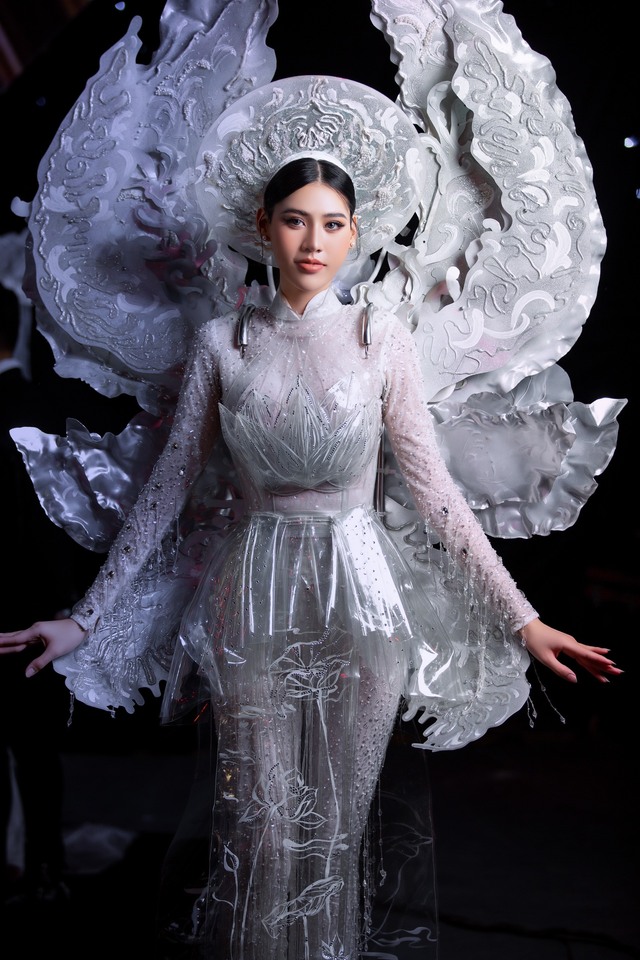 Top 12 'Miss International Queen Vietnam 2023' diện trang phục dân tộc ấn tượng - Ảnh 12.