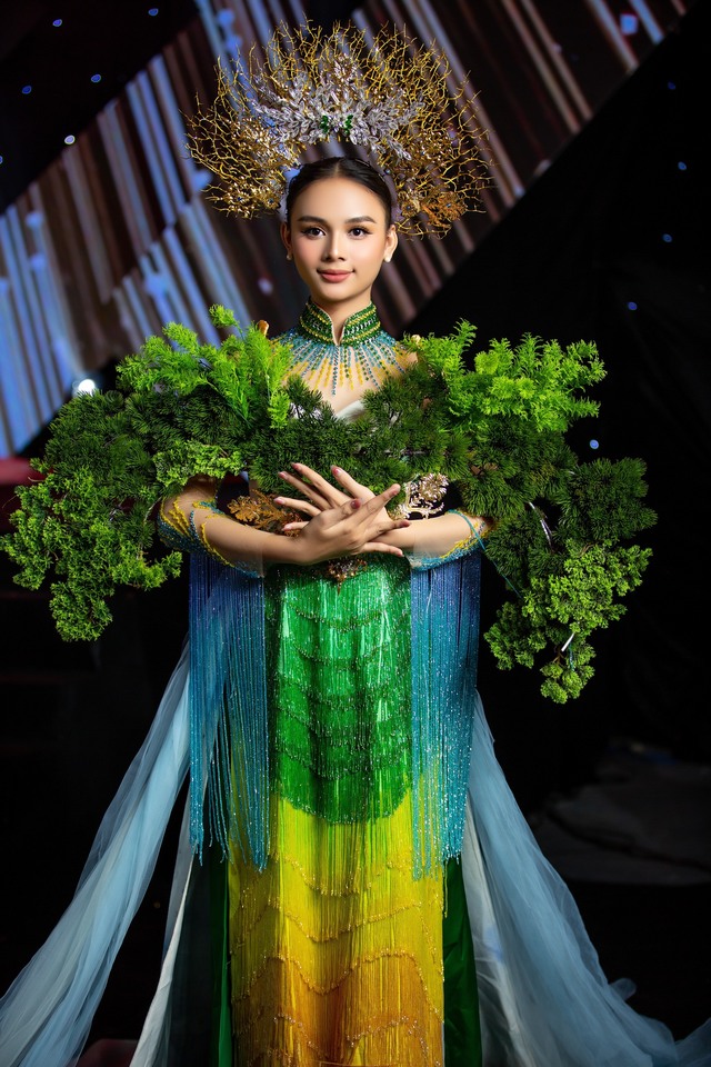 Top 12 'Miss International Queen Vietnam 2023' diện trang phục dân tộc ấn tượng - Ảnh 5.