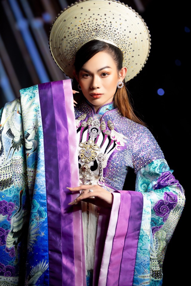 Top 12 'Miss International Queen Vietnam 2023' diện trang phục dân tộc ấn tượng - Ảnh 8.