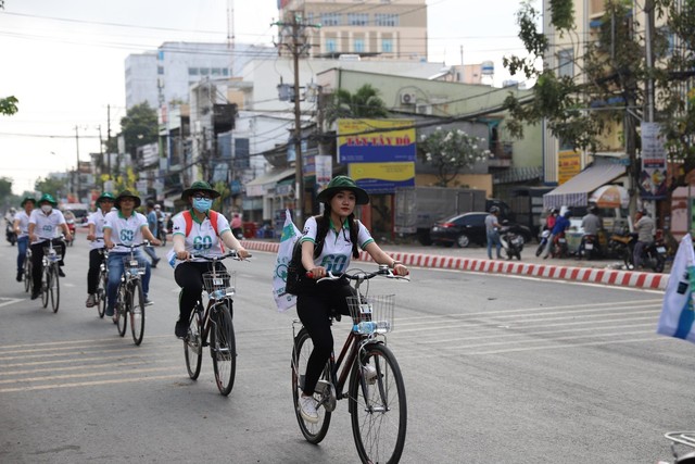 Lan tỏa thông điệp 'Tiết kiệm điện - Thành thói quen' của Giờ trái đất - Ảnh 3.