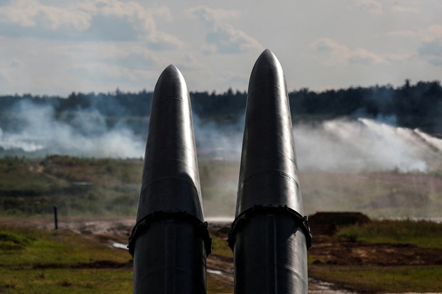 Chiến sự tối 26.3: Ukraine, Mỹ phản ứng việc Nga đưa vũ khí hạt nhân sang Belarus - Ảnh 1.