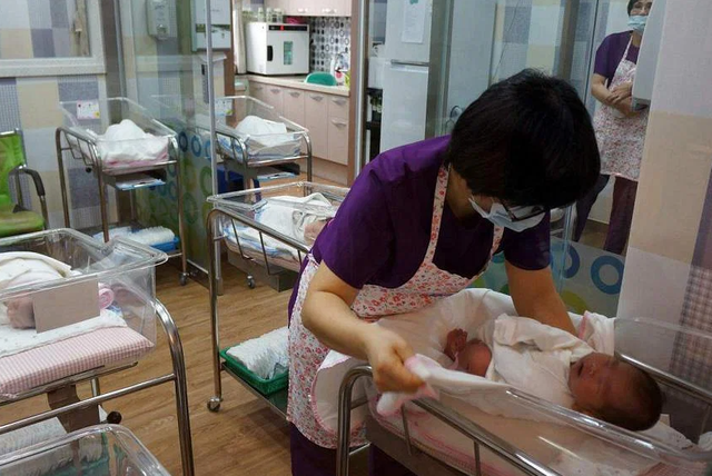 Hàn Quốc thêm nhiều ca sinh non trong lúc sinh suất thấp kỷ lục - Ảnh 1.