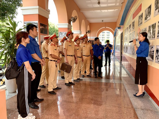 CSGT TP.HCM ứng dụng công nghệ thông tin vào công tác Đoàn, nghiệp vụ - Ảnh 1.