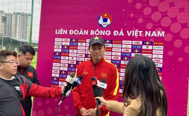 HLV Akira Ijiri: 'Đội tuyển nữ Việt Nam có thể dự World Cup thêm nhiều lần nữa' - Ảnh 1.