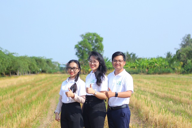 Sinh viên dùng công nghệ IoT để phát triển nông nghiệp xanh - Ảnh 1.