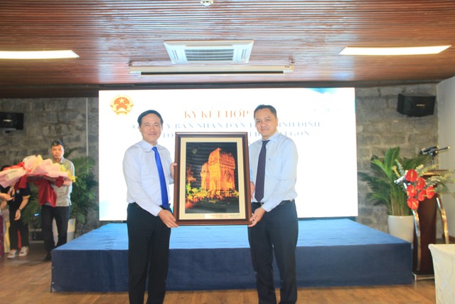 Bình Định và Saigontourist Group ký kết hợp tác du lịch 2023-2025 - Ảnh 2.