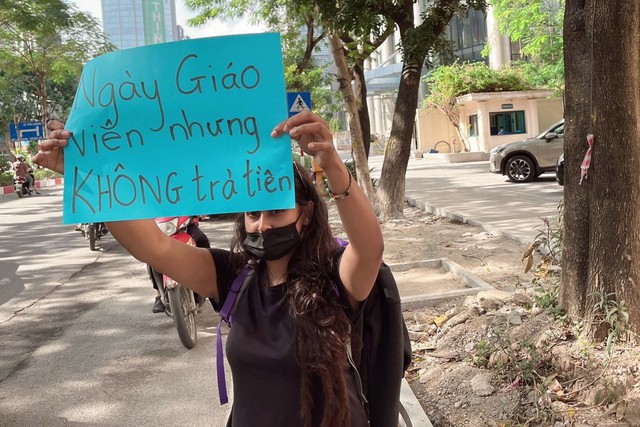 Giáo viên nước ngoài Apax Leaders: Bị nợ lương hàng trăm triệu, mắc kẹt tại Thái Lan - Ảnh 2.