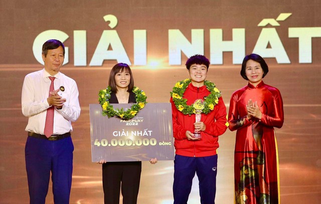 Đội tuyển nữ Việt Nam được vinh danh giải Fair Play 2022 - Ảnh 1.
