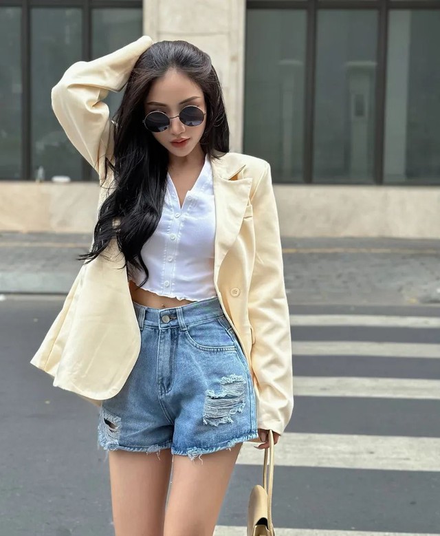 Nổi bật và cá tính hơn nhờ những cách mix đồ với denim sau - Ảnh 8.