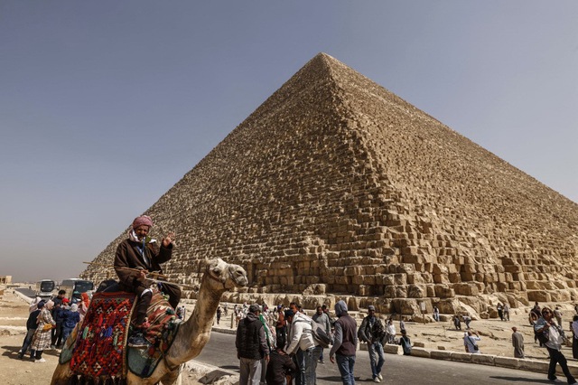 Phát hiện hành lang bí ẩn bên trong Đại kim tự tháp Giza - Ảnh 2.