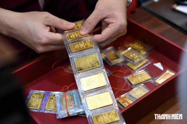 Gi&aacute; v&agrave;ng h&ocirc;m nay 25.7.2026: Bật tăng 1 triệu đồng sau một đ&ecirc;m- Ảnh 1.