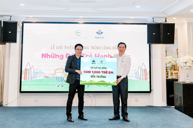 Sở GD-ĐT Nghệ An, Nhà sáng lập Ecopark xây quỹ học bổng 1.000 trẻ em đến trường - Ảnh 1.