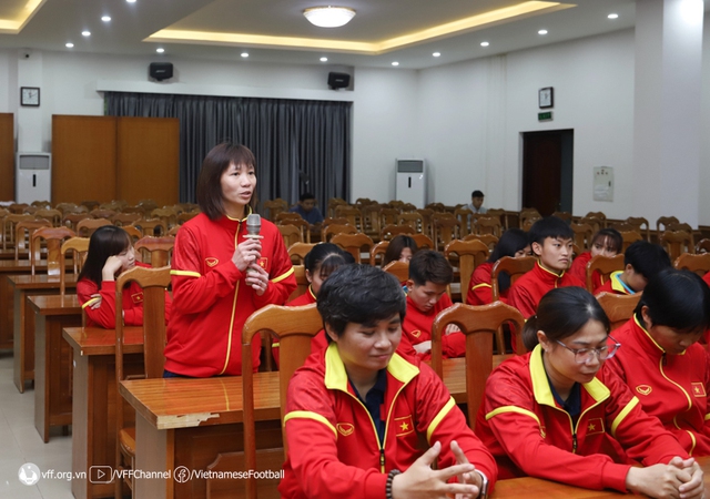 Chủ tịch VFF Trần Quốc Tuấn: 'FIFA rất quan tâm, ủng hộ đội tuyển nữ Việt Nam' - Ảnh 3.