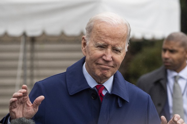 Tổng thống Biden được phẫu thuật cắt bỏ tổn thương ung thư da - Ảnh 1.